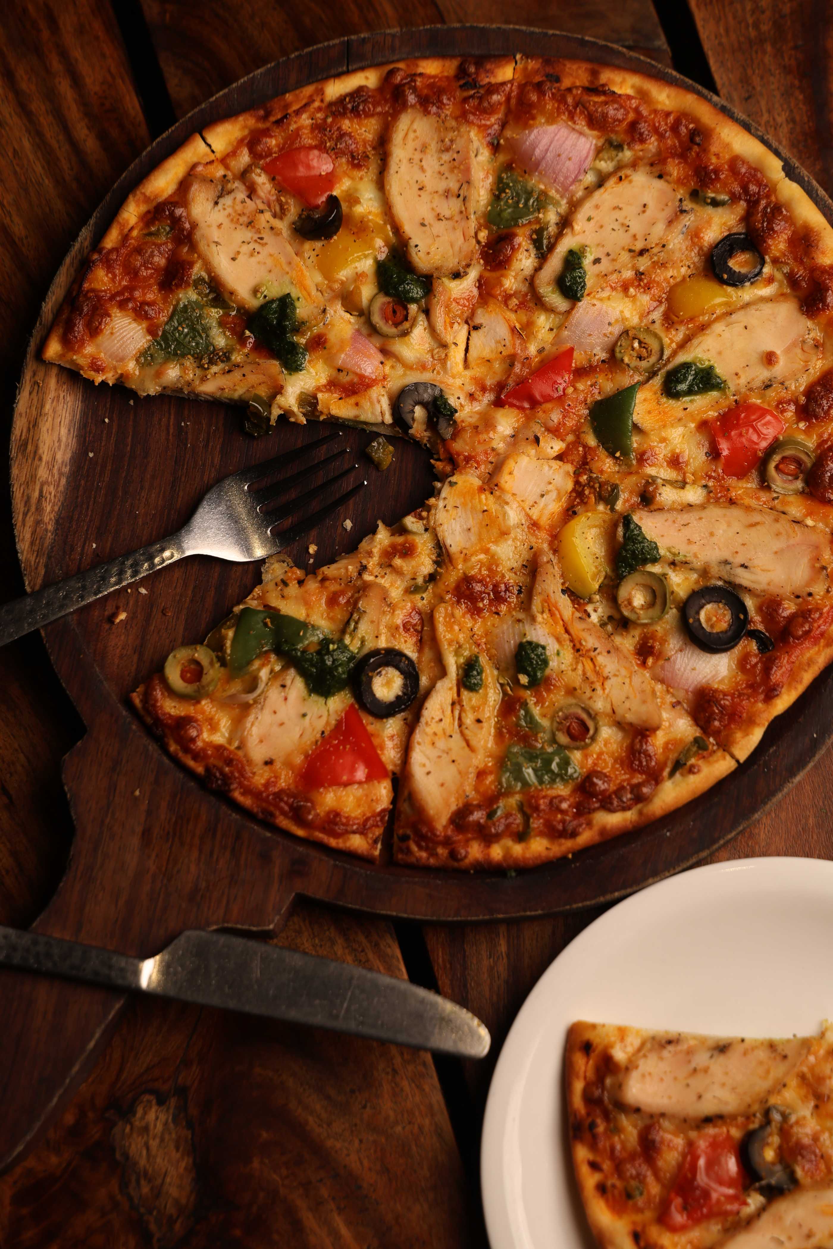 Best luxurious Food, Bar, Restro & Cafe in Connaught place in Delhi